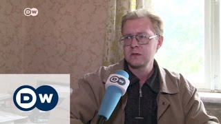 Teacher fired for pro-Ukrainian poetry | DW News