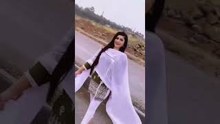 भीगी हुई है रात मगर ❤️❤️❤️💋 #shortsvideo #status #oldshortvideos #punjabidance #tiktok