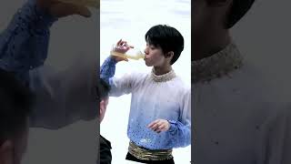 好好看的手指，好可爱的舌头～#yuzuruhanyu #羽生結弦