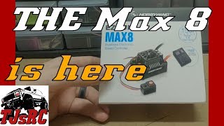 Unboxing the HobbyWing EZRUN Max 8 : first impressions