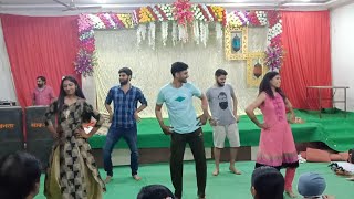 Best Cousin's group dance- Gallan goodiyaan ft priyanka chopra , ranveer singh