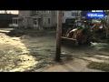 Crews work to repair water main break