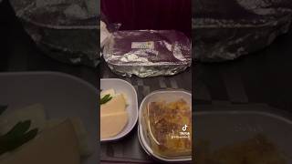 Rating my flight food | Thai airways | #travel #travelvlog #travelling #flight #thaifood #fyp #viral