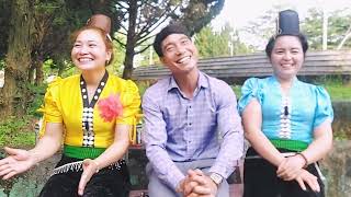 Ba anh em kể nối khổ cho nhau nghe