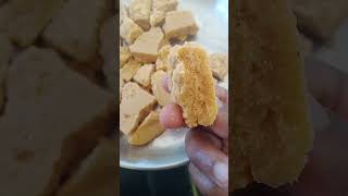 ഇതിനിപ്പോ എന്തു പേരിടും #super tasty snacks ആണ് ട്ടോ 😋# mallippoo vech vech # song# shorts #