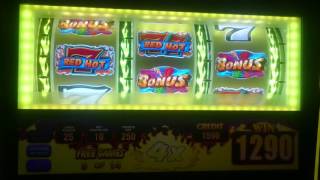 Triple Red Hot 7's Slot Machine *Max Bet* *Bonus+Retrigger*