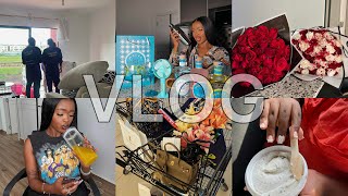 VLOG | Really just a chill girl + Xmas Prep + General cleaning + Shopping + diy + new campaign