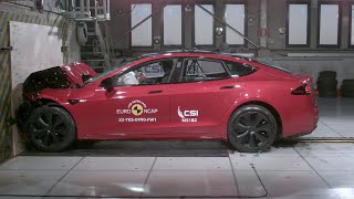 Car Crash Test: Safety in Action (Mercedes, Volvo, BMW, Audi, Porsche) 🚗💥