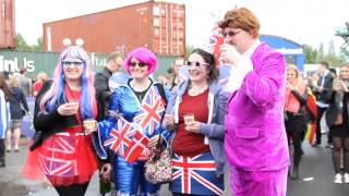 Fans Arrive for the Grand Final