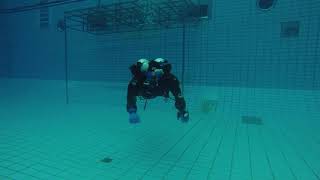 gue basic5 diving pool practice