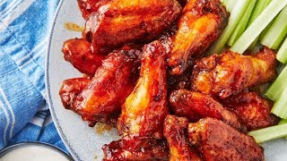 How To Make The Crispiest Baked Buffalo Chicken Wings | Delish
