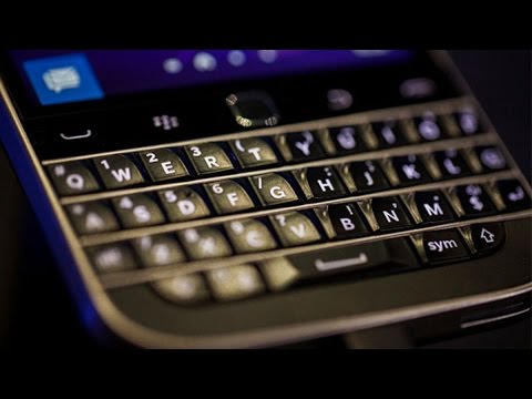 BlackBerry Brings Back The 'Classic' Keyboard - YouTube