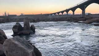 Beautiful Arkansas River as it winds through Tulsa, Oklahoma (USA)