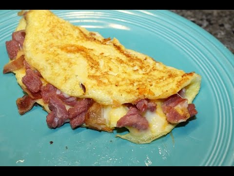 How Ashley Makes an Omelet (Omelette) How Ashley Makes an Omelet (Omelette)