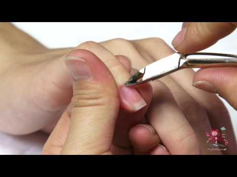 Nails: Removing Fingernail Cuticles Nails: Removing Fingernail Cuticles
