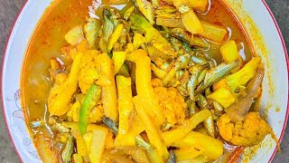 Bill's small fish curry. biler choto macher recipe.