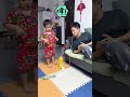 爸爸还挺会享受，儿子都看不下去了#Cute baby#Cute#呆萌小米宝#聪明宝宝#萌娃