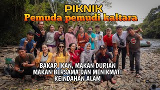 Piknik di Sungai kayan