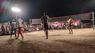 Kala Dhumsi Vs Baroundi at Thaska Miranji shooting Volleyball Tournament