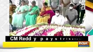 CM Reddy pays tribute to father YS Rajasekhara Reddy on 11th death anniversary