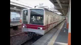 東武伊勢崎線20050系　第1編成　西新井駅(TS 13)発車