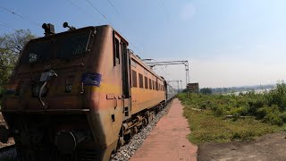 WAP 4 Locomotive with Blue ICF COACHES | Arrival Kechki Railway Station | Indian Railways