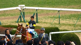 白髪を染めた岩田騎手、京都牝馬Sレッツゴードンキ表彰式。現地映像、京都競馬場