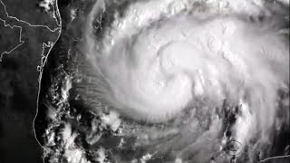 Hurricane Harvey creeps up on Texas coast