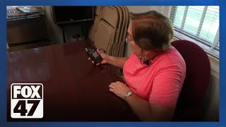 Police scanners, a way for one Lansing resident to keep others informed