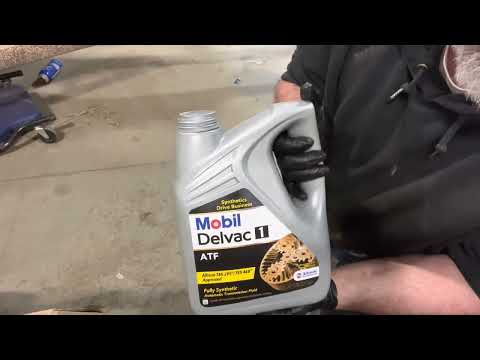 How many quarts is in a 5 gallon bucket of oil?