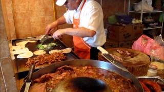 Alambre Being Made at Taqueria Don Guero in Mexico City