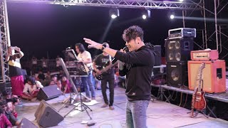 သူရိယမာဥ် .... သၟိင်အယုတ်ဒိုဟ်ဂွိုင် Live Show in. Kamarwet