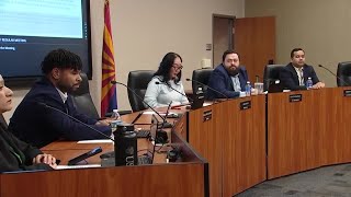 Phoenix teachers finally getting paid after district's financial crisis