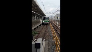 綾瀬駅0番線に到着する東京メトロ千代田線の北綾瀬支線（営団05系電車1次車05-103）Tokyo Metro Chiyoda Line at Ayase Station #train #shorts