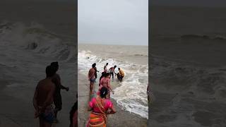 আবারও প্রাণে বেঁচে গেল এক পর্যটক।।😭😭#digha #beach #shorts