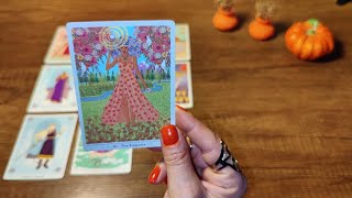 Aklımdaki kişi 💦 Bana karşı neden soğuk ve sessiz? #tarot #aklımdakikişihakkımdanedüşünüyor