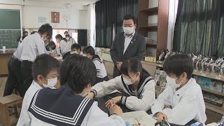 学校でのタブレット端末の活用法は？　大西市長が中学校を視察　高松市