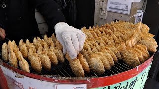 The boss is crazy! For just $1, you get 7 crucian carp bread! / Korean street food