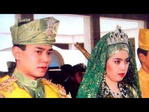 Video Arkib : Istiadat Bersanding Dan Mengarak Pengantin Diraja Brunei ...