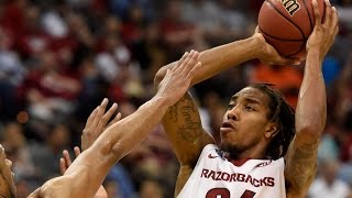 Second Round: Arkansas rallies late against Wofford