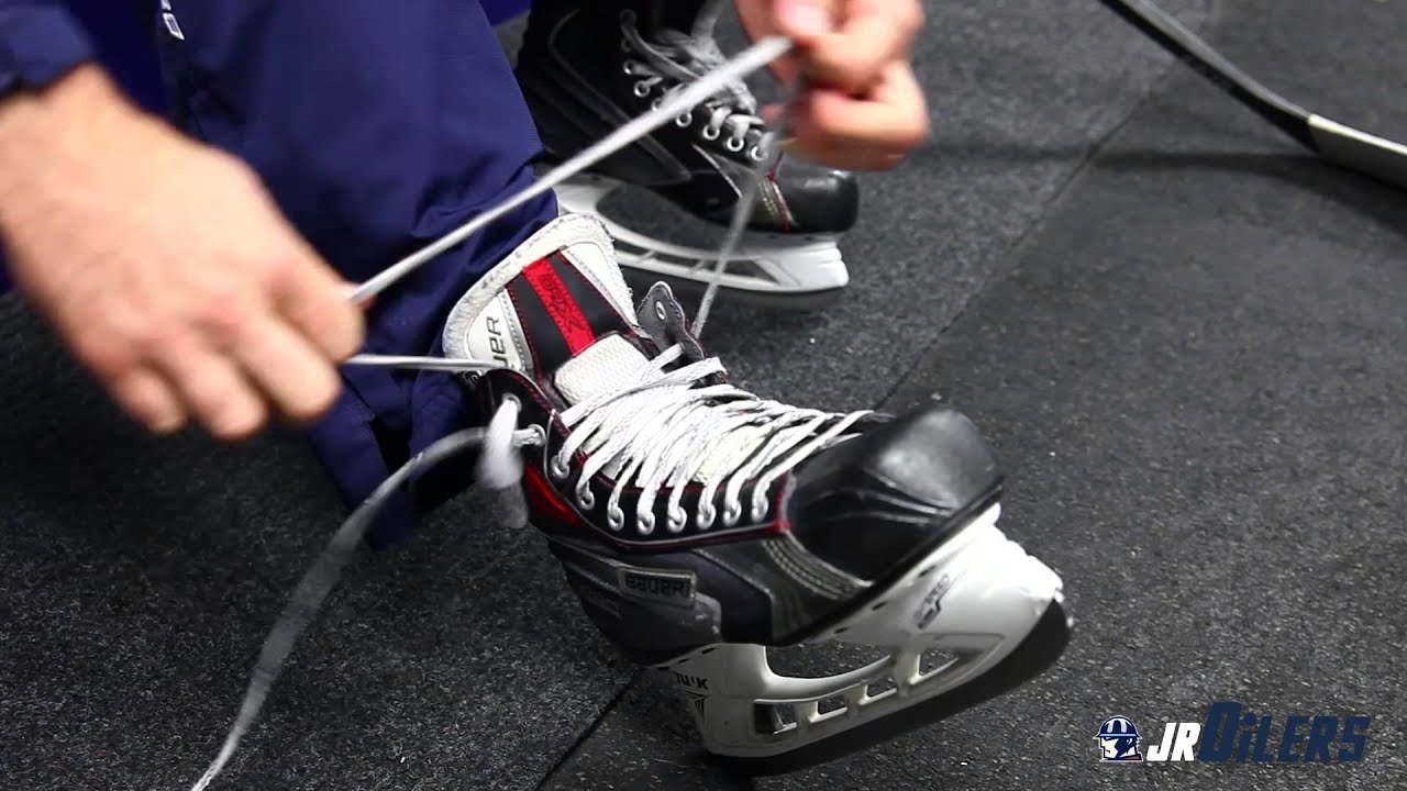 Tip Of The Week | Lacing Your Skates | Week 1 | Tulsa Jr. Oilers - YouTube