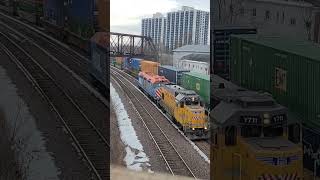 UPY 711 hauls a special run to IRM with the infamous METX 614 (F40C) through Wheaton. (02/23/2025)