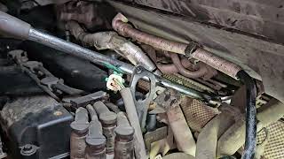 Ford Fiesta mk6 1.4 petrol manual exhaust flexi pipe removal