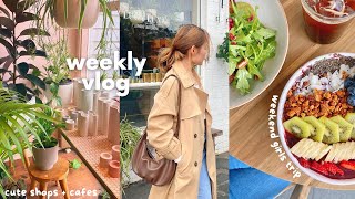 vlog | girls trip, lots of food, running errands, making travel plans! ✈️