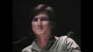 Steve Jobs Introduces the Famous '1984' Apple Commercial