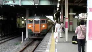 内房線113系湘南色10両編成＠蘇我駅下り発車シーン