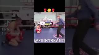 Incredible Mike Tyson Style Combination by Amateur Boxer