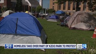 Bronson Park becoming camp for homeless in Kzoo