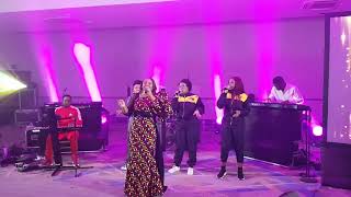 Rev Ivy Kombo-Kasi  Live perfomance @Zimbrits Awards -Tibatsirei