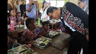 Pj. Gubernur NTT Tinjau Pelaksanaan Program Makan Bergizi Gratis di SDK St. Yoseph Noelbaki